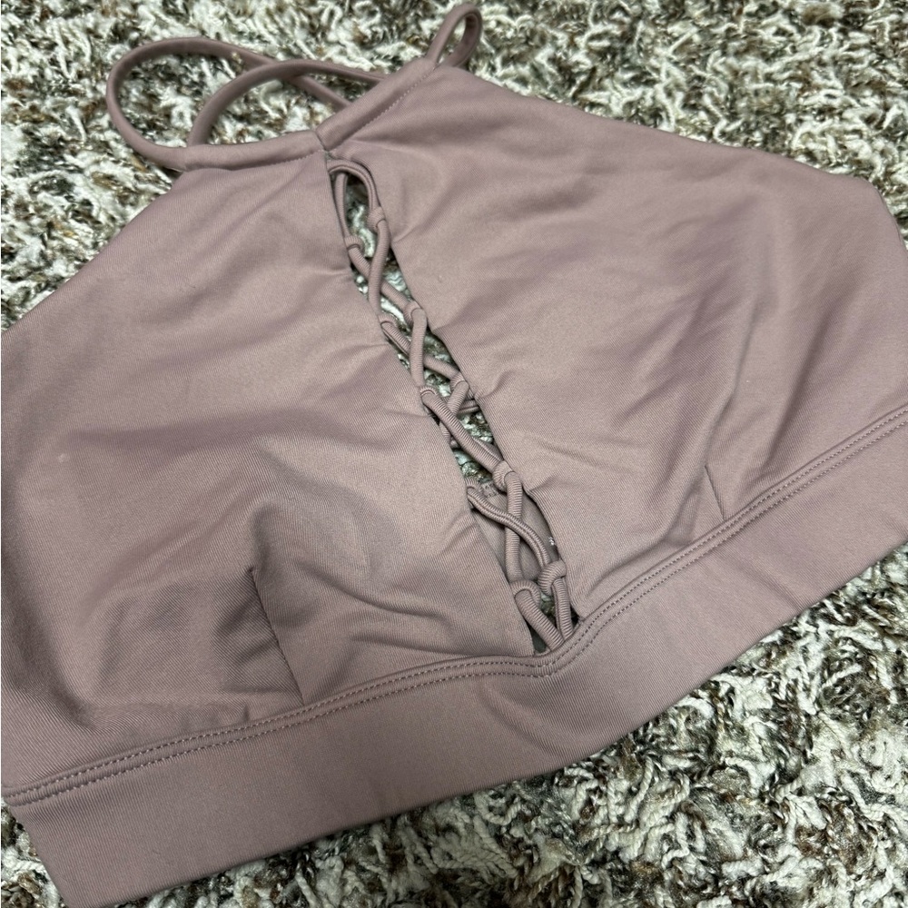 Alo sports bra